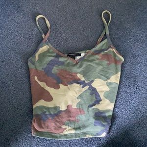 cropped camo tank